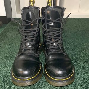 Doc Martens. Black. Size L 7